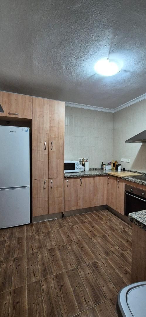 Flat to share in Calle Antonio Machado, 12, Cártama Flat to share in Calle Antonio Machado, 12, Cártama