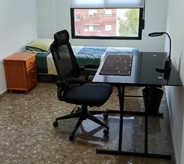 Photo 1 of Flat to share in Carrer de L'art Major de la Seda, 32, Centro, Valencia