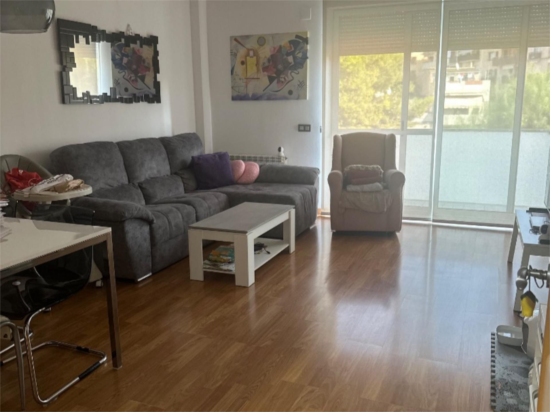 Living room of Flat for sale in Vilanova i la Geltrú  with Air Conditioner and Balcony