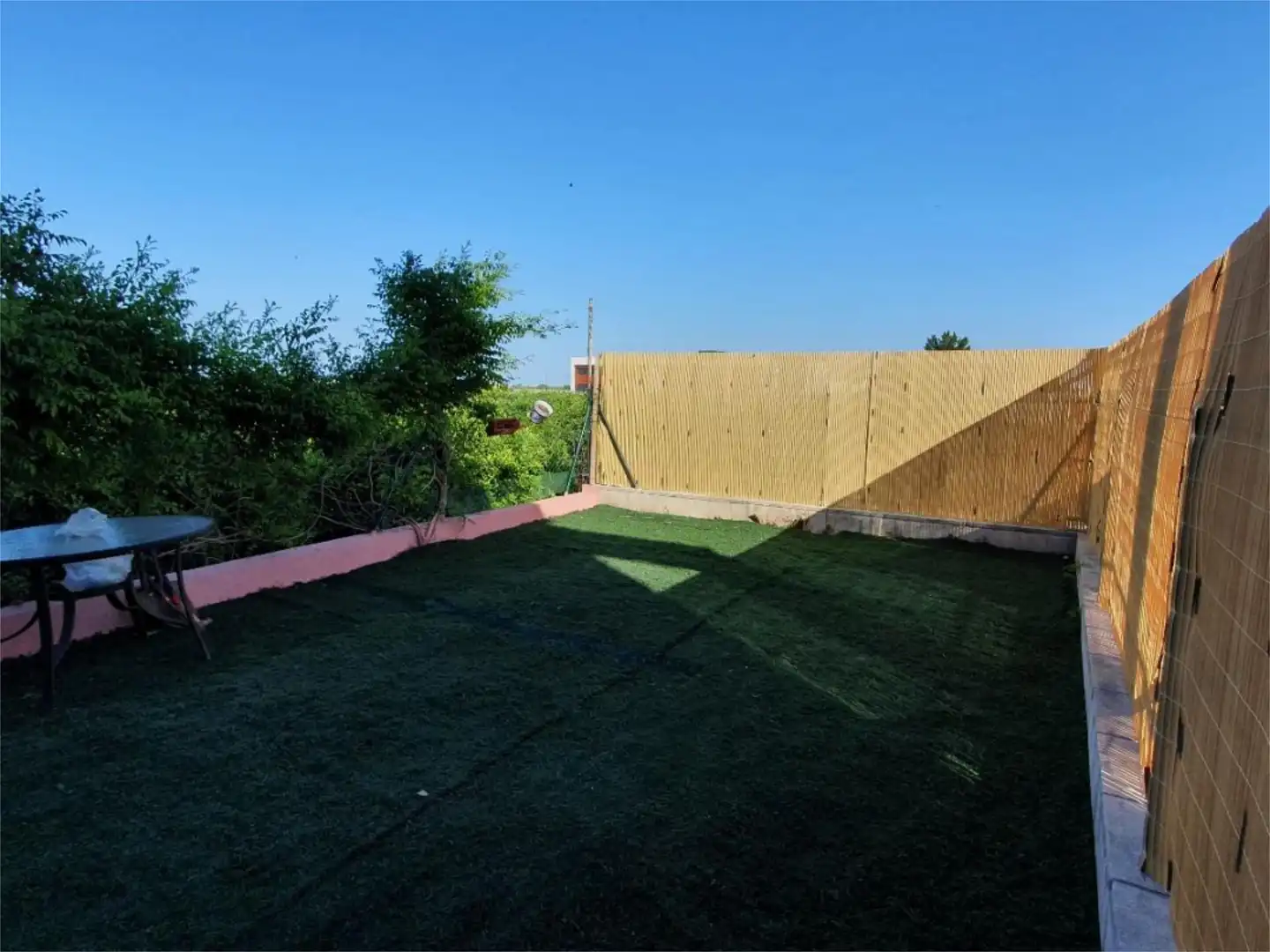 Piso en venta en Carrer Dijous, 8, Palmera Terraza de Piso en venta en Palmera con Aire acondicionado, Calefacción y Jardín privado