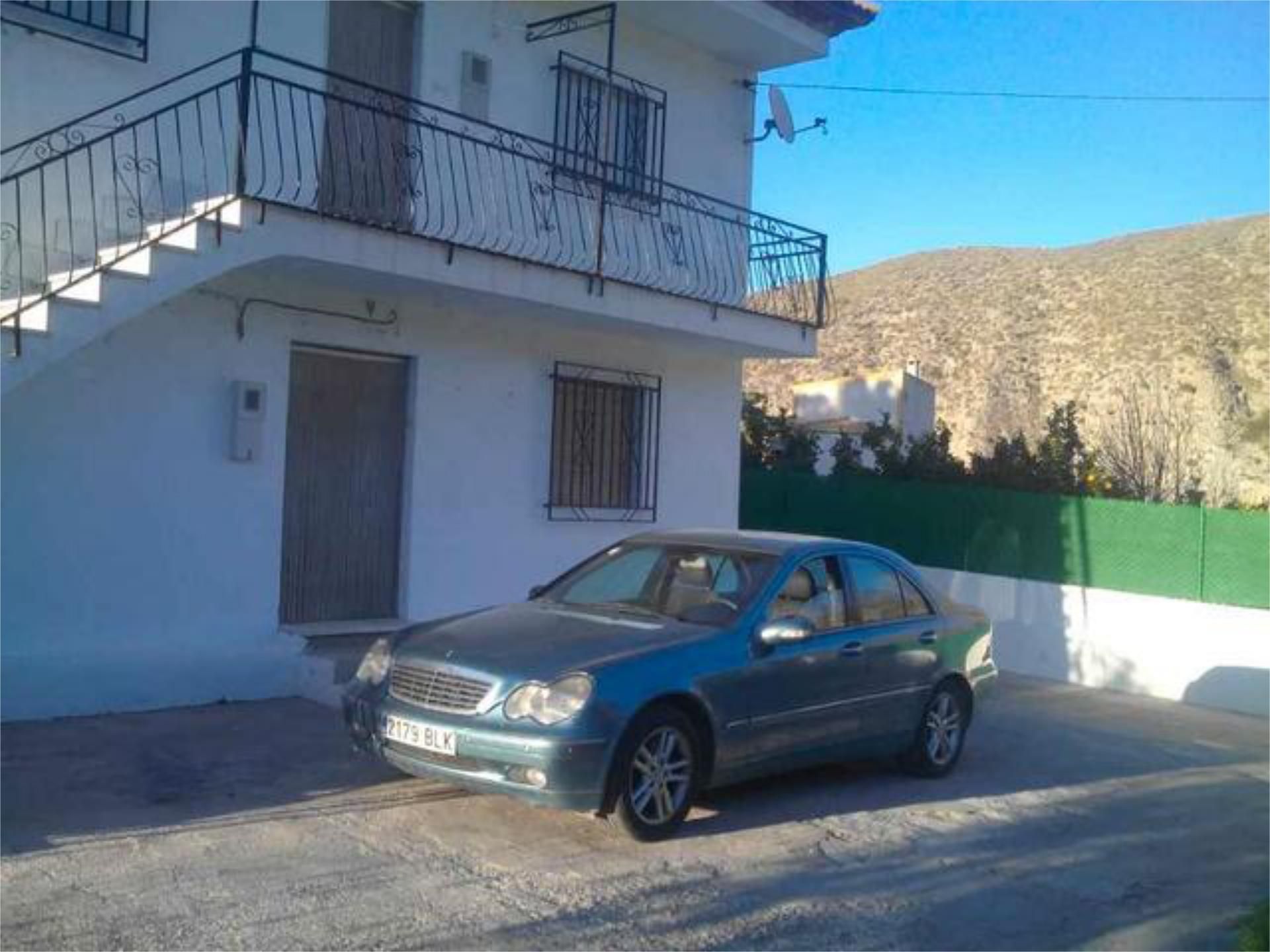 Exterior view of House or chalet for sale in Líjar
