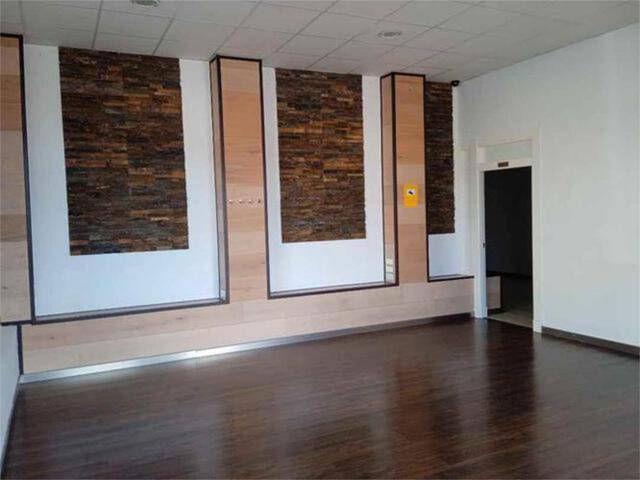 Local comercial en Alquiler en Atarfe