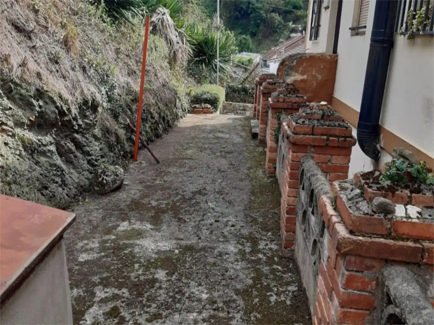 Piso en venta en Barrio Cuarteles de Arriba, 15, Aller Terraza de Piso en venta en Aller con Jardín privado