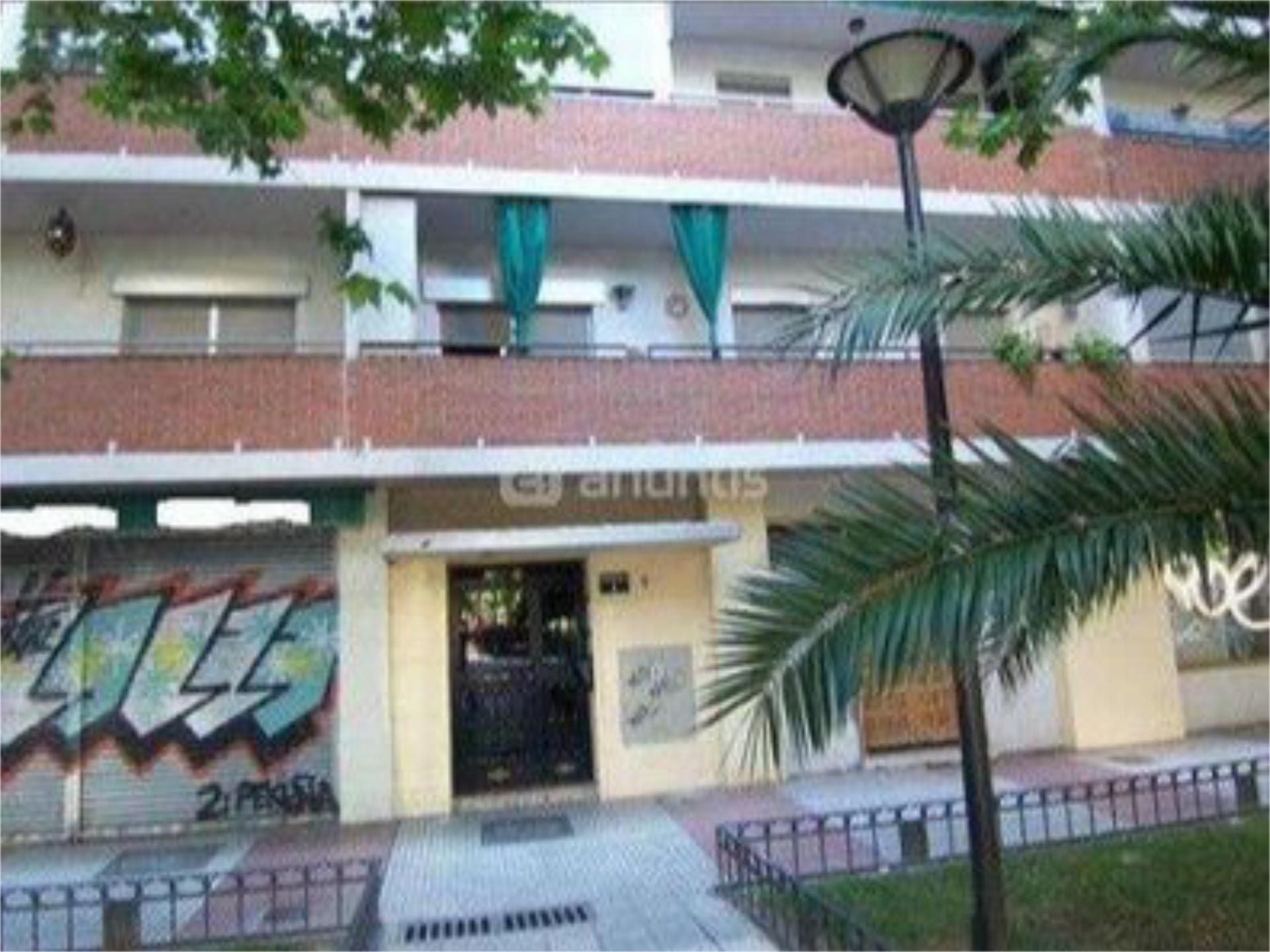 Exterior view of Premises for sale in Alcorcón