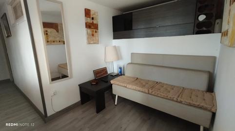 Foto 2 de Pis de lloguer a Carrer del Roc Florit, 41, Levantina - Montgavina - Quintmar, Barcelona