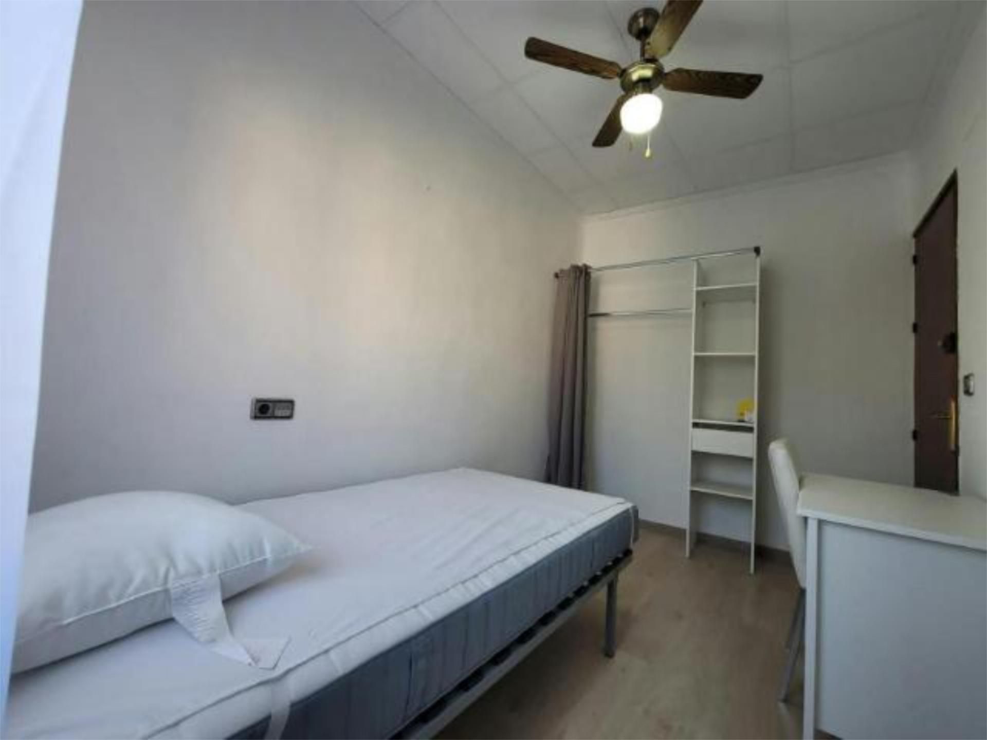 Bedroom of Flat to share in Archena  with Air Conditioner, Heating and Furnished