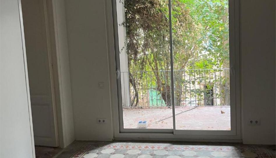 Photo 1 of Flat to rent in Carrer de Laureà Miró, 36, Centre - Can Nadal, Barcelona