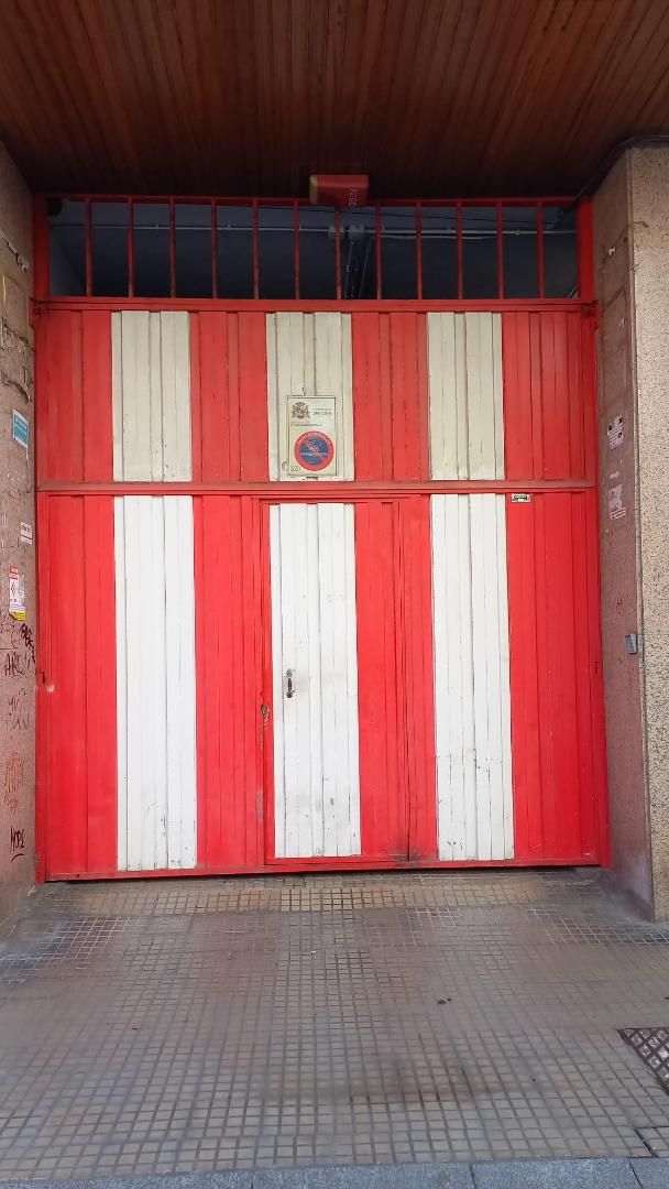 Vista exterior de Garatge de lloguer en Santoña