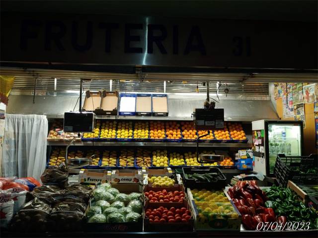 Local comercial en Venta en Avenida del Doctor Martín Vegue Jaύdenes, 3 en Casco Antiguo