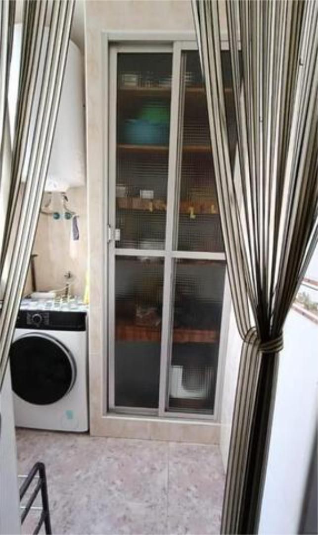 Pis en venda a Tres Ventanas Bany de Pis en venda en  Huelva Capital amb Jardí privat i Terrassa