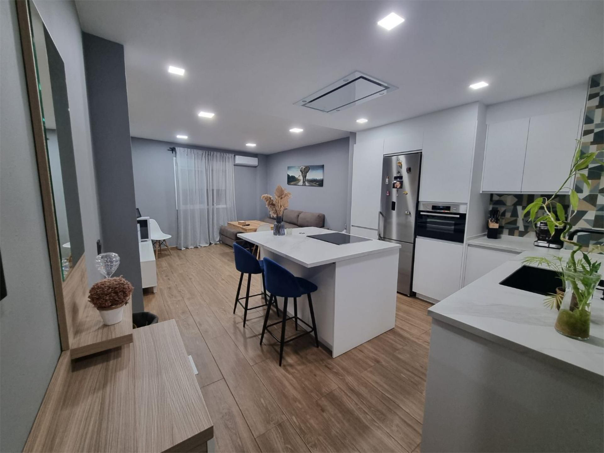Kitchen of Flat for sale in Alcalá de Guadaira  with Air Conditioner and Terrace