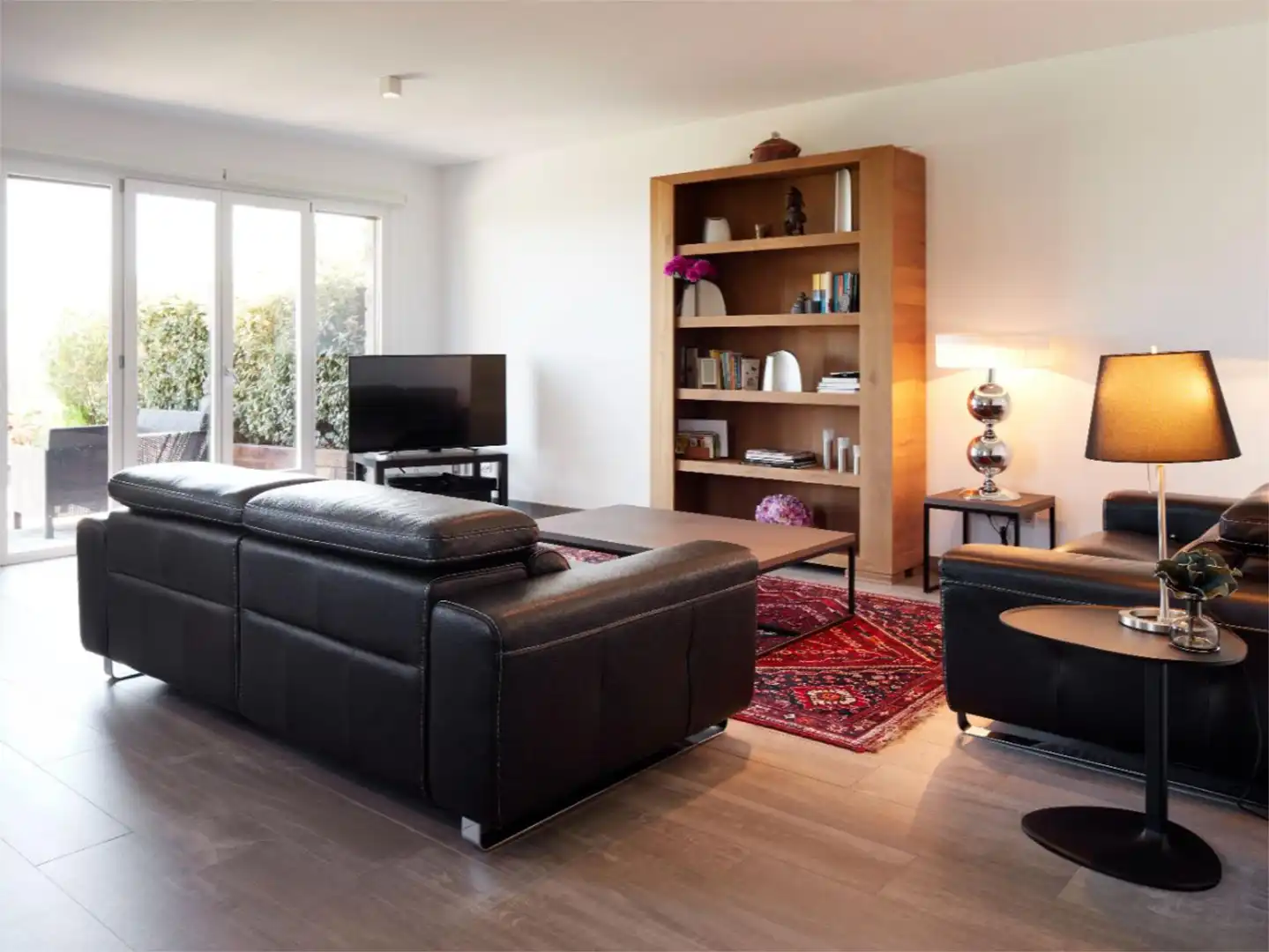 Flat for rent in Barrio Gornutz-Montaña, 9, Hondarribia Living room of Flat for rent in Hondarribia with Heating, Private garden and Parquet flooring