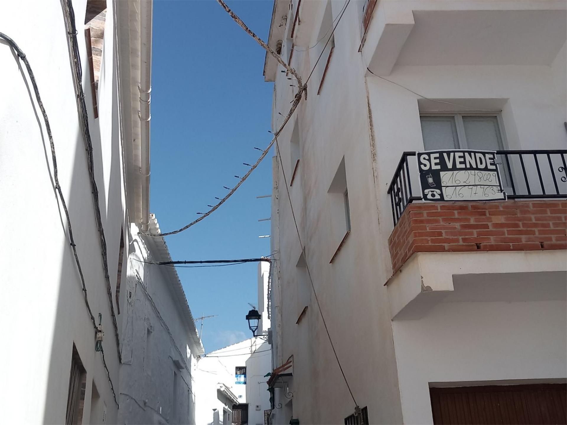 Exterior view of Single-family semi-detached for sale in Salares  with Terrace and Balcony