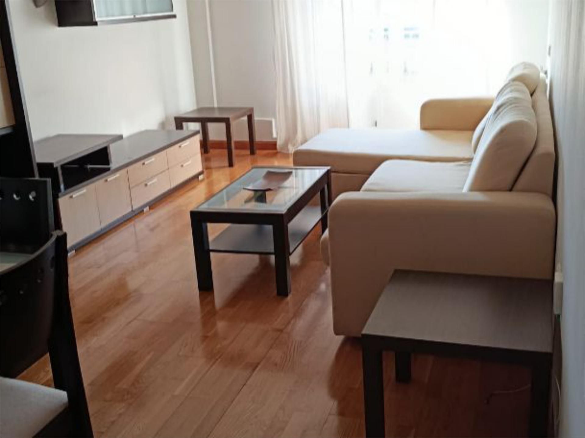 Flat to rent in Calle Mayor, 4, Alcázar de San Juan Living room of Flat to rent in Alcázar de San Juan  with Air Conditioner, Terrace and Balcony