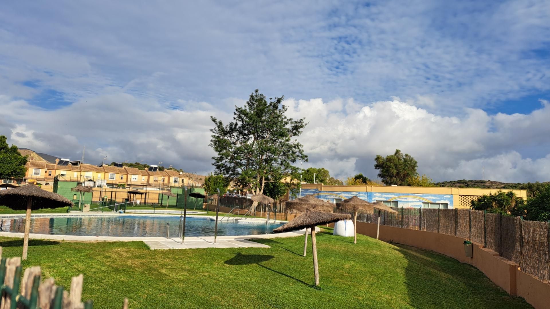 Swimming pool of Single-family semi-detached for sale in Algeciras  with Air Conditioner