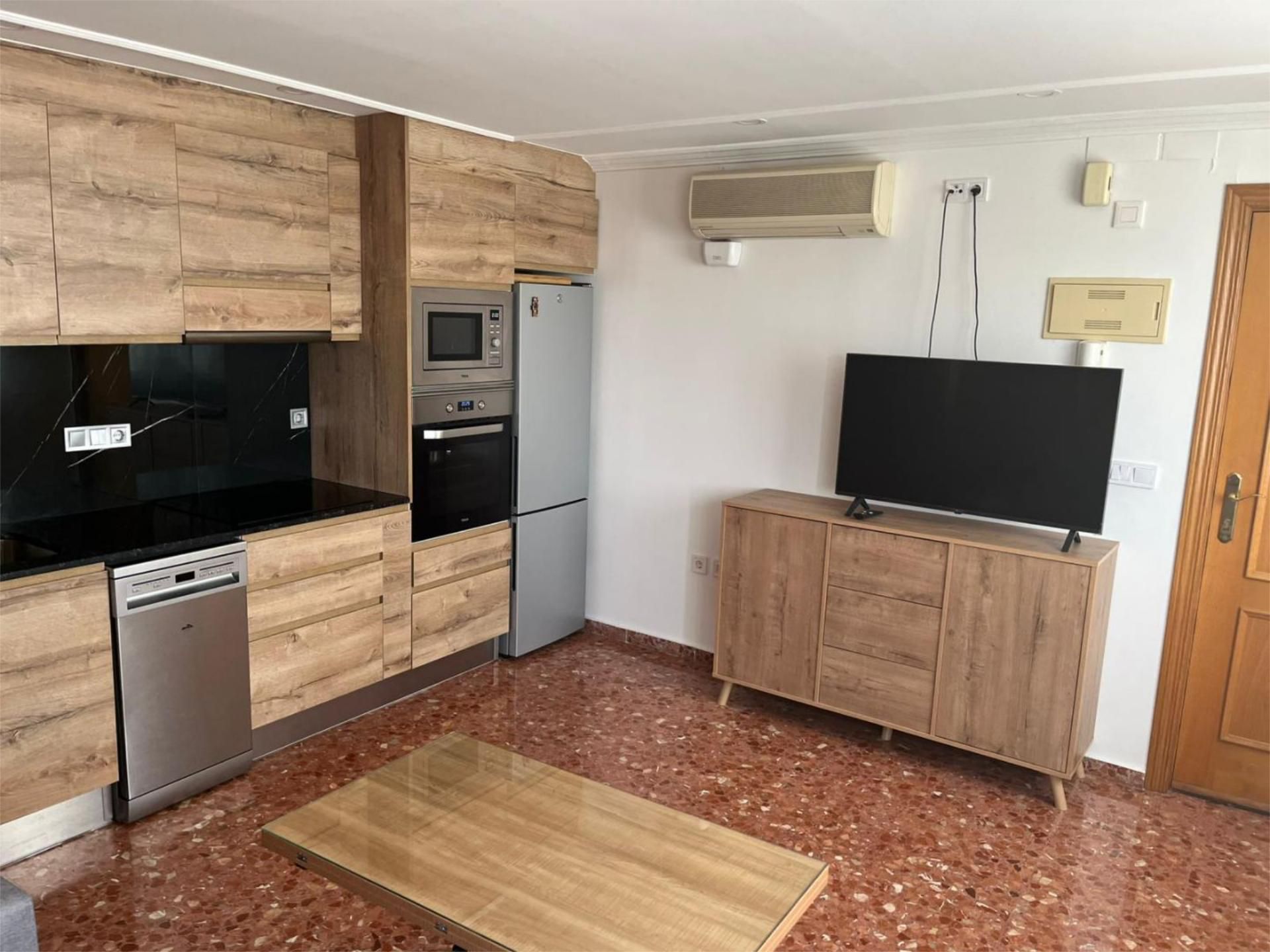 Kitchen of Study to rent in Torrent  with Air Conditioner and Furnished