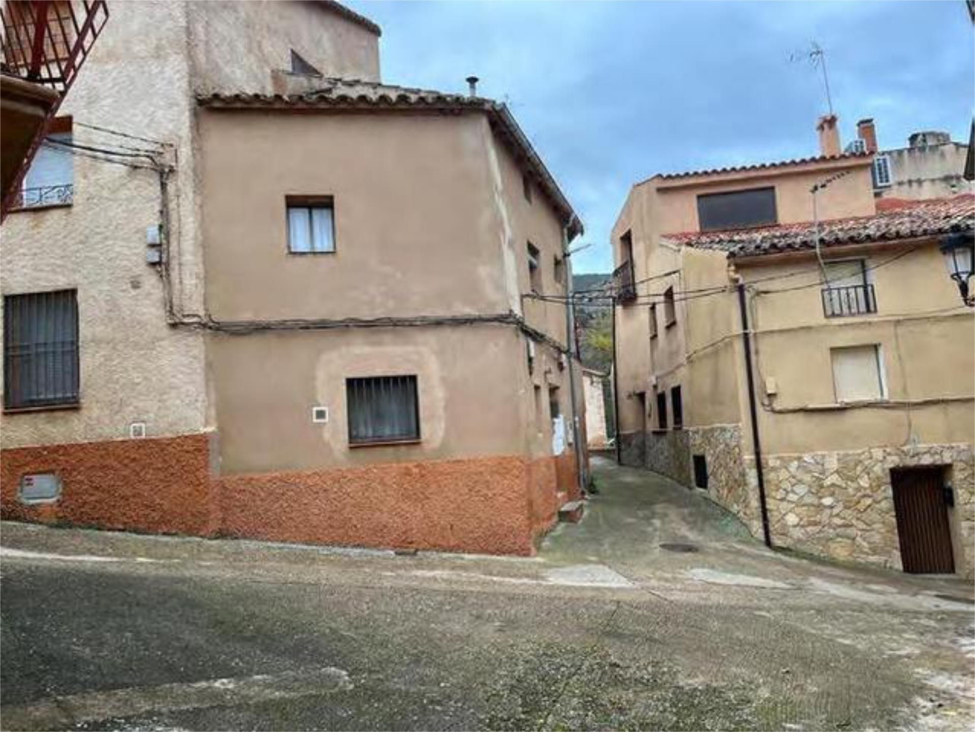 Exterior view of House or chalet for sale in Arcos de Jalón