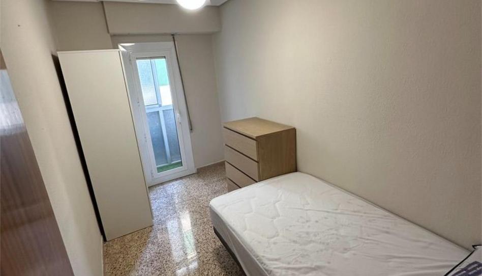 Photo 1 of Flat to share in Carrer Sant Antoni, 93, La Constitución - Canaleta, Valencia