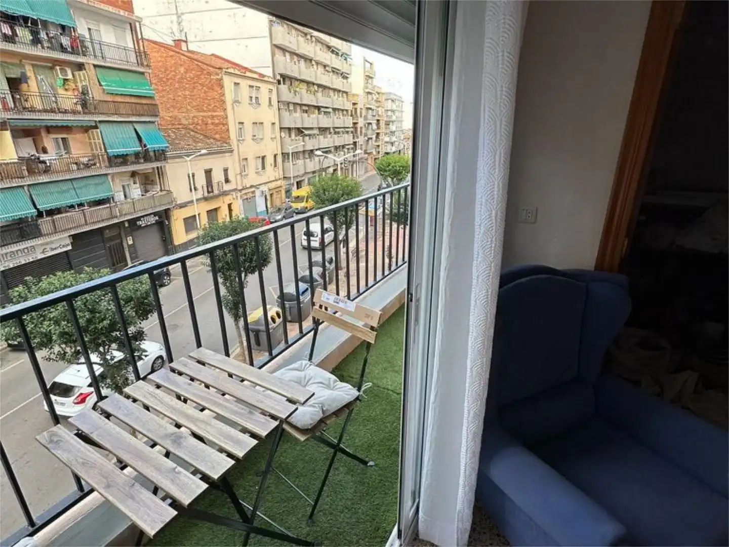 Room in Carrer Sant Antoni, 93, La Constitución - Canaleta Balcony of Flat for share in Mislata with Furnished and Balcony
