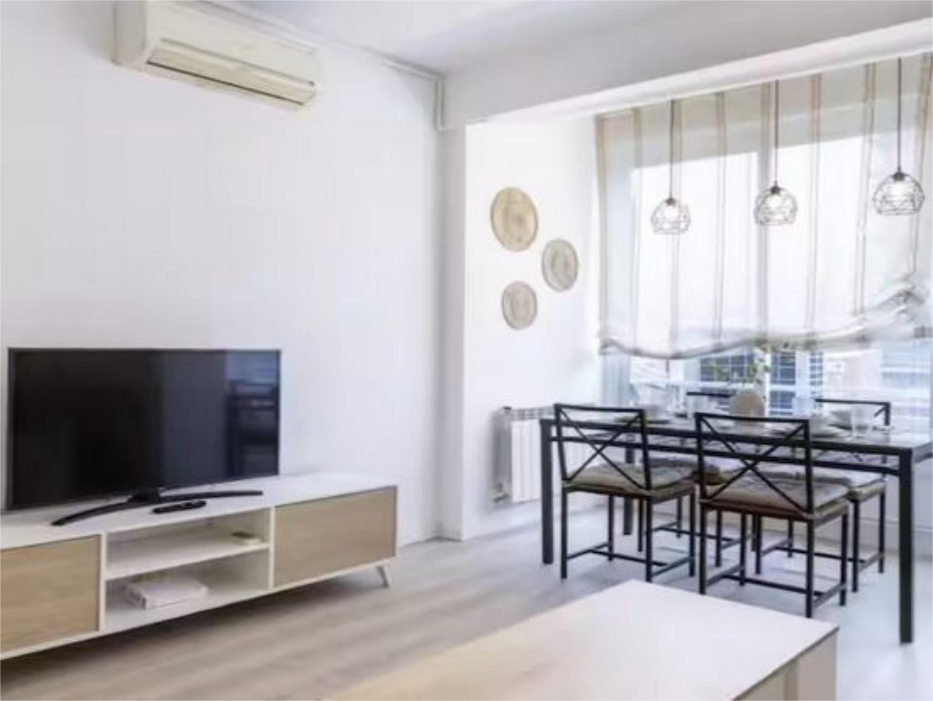 Flat to rent in Calle de Los Cedros, 14, Almenara -Ventilla