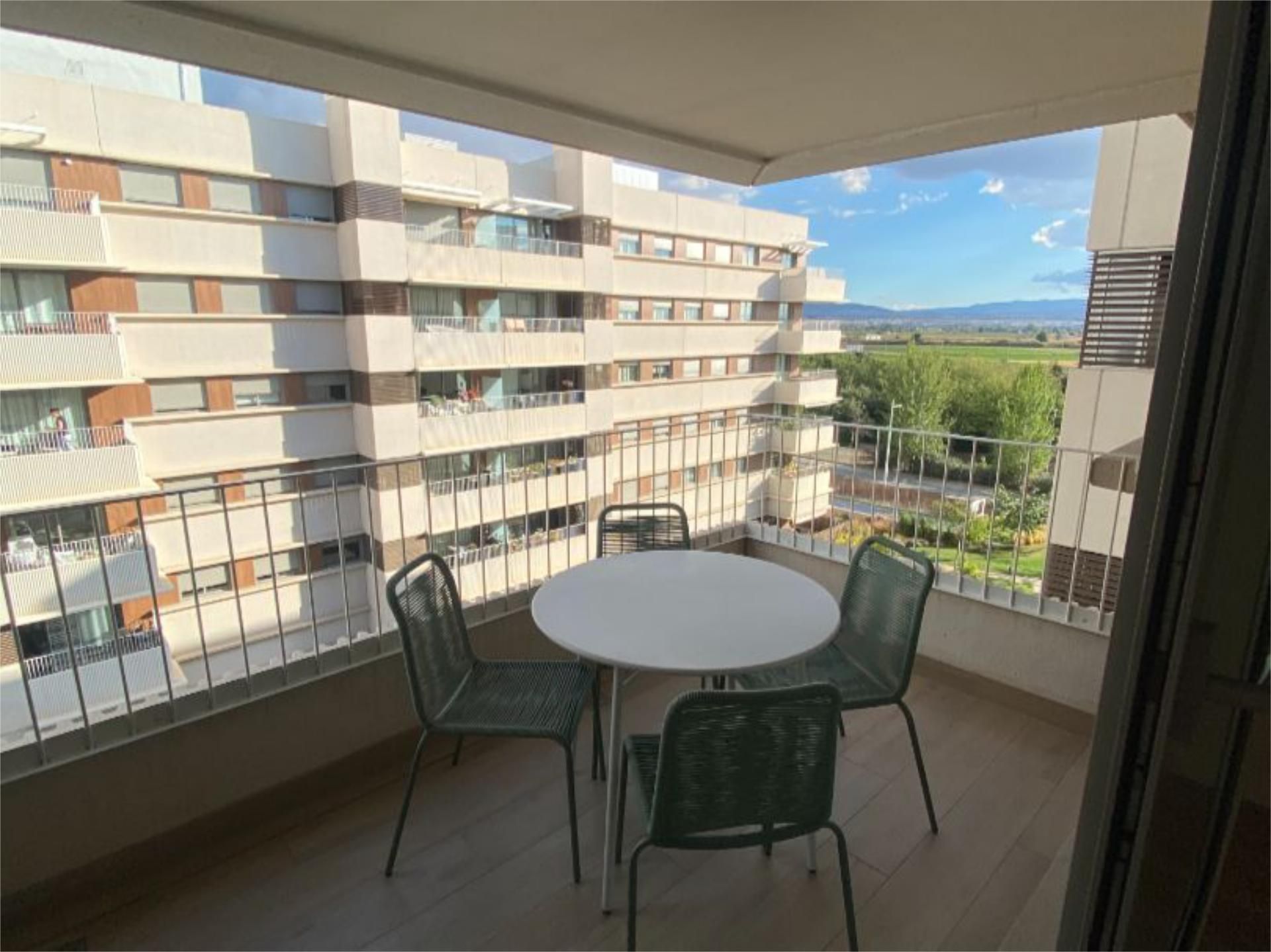 Pis de lloguer a Calle del Filólogo Julio Casares, 18, Rosaleda - Juventud Dormitori de Pis de lloguer en  Granada Capital amb Calefacció, Parquet i Terrassa