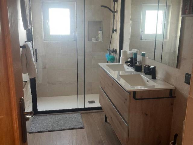 Casa-chalet en Venta en Calle Drago, 23 en Carrascal de Barregas