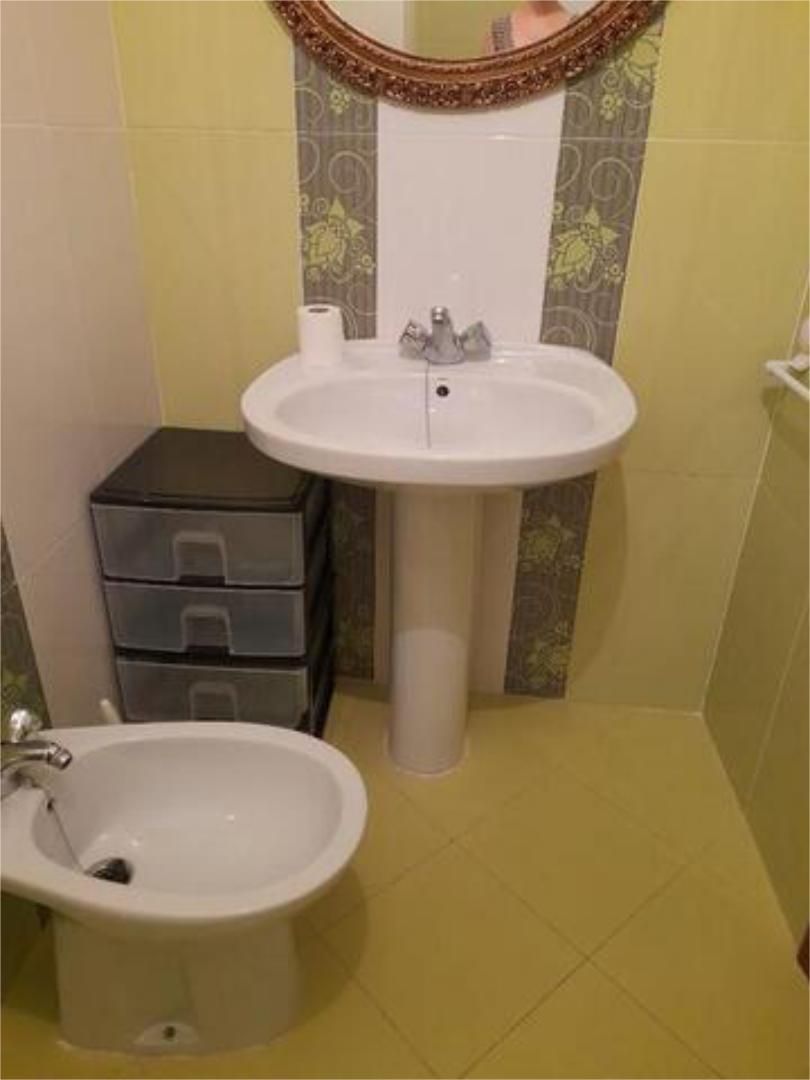 Pis de lloguer a Vista Alegre - Parque Cruz Conde Bany de Pis de lloguer en  Córdoba Capital amb Terrassa i Moblat