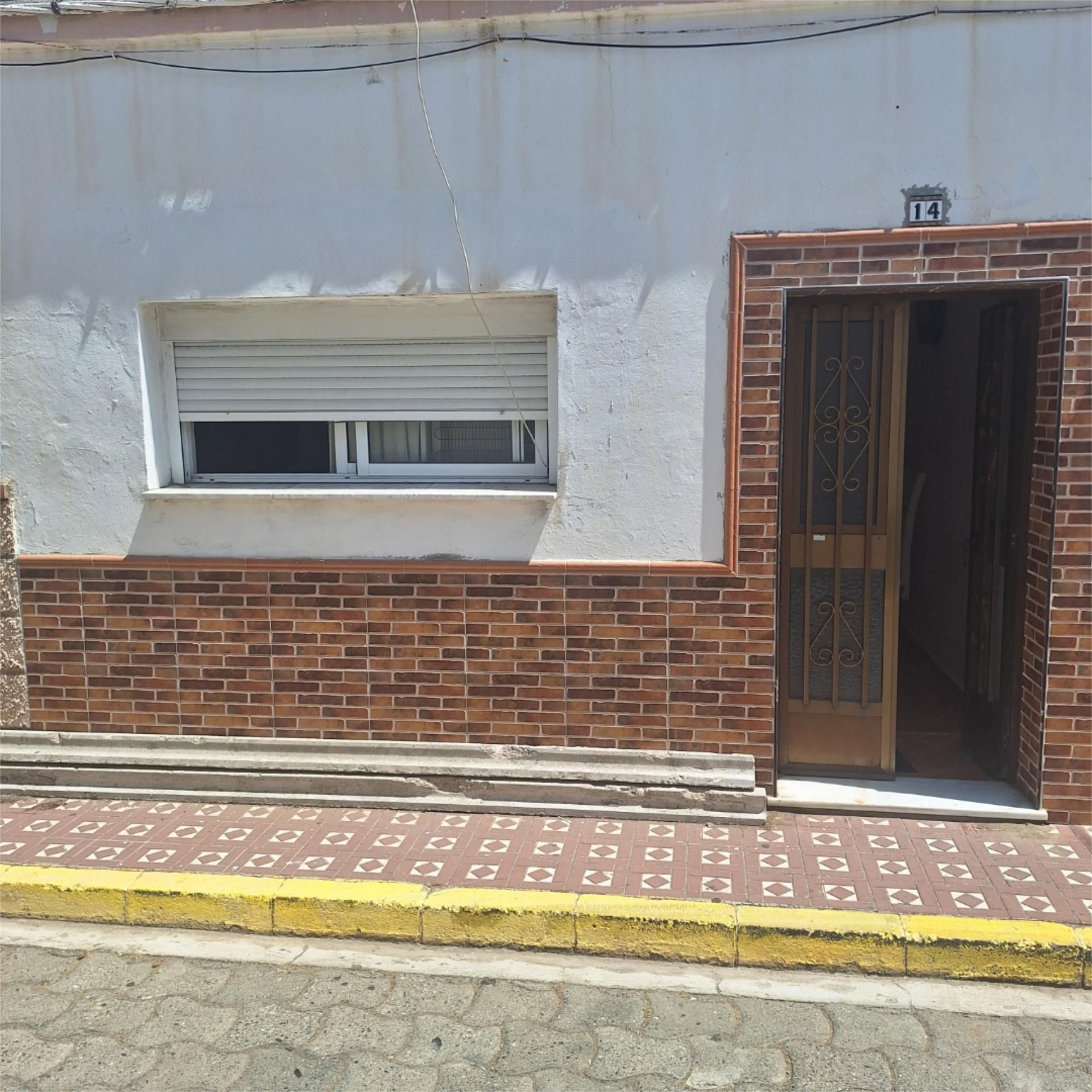 Vista exterior de Planta baixa de lloguer en Los Barrios amb Moblat, Forn i Rentadora