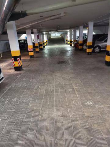 Garaje en Alquiler en Tiro de Línea