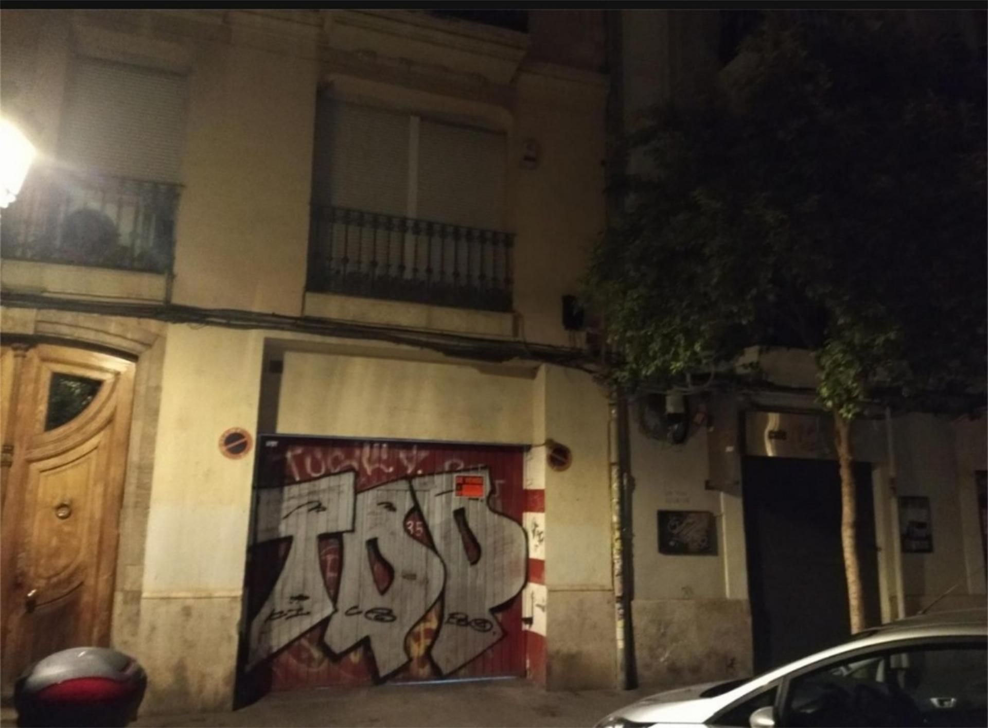 Exterior view of Planta baja for sale in  Valencia Capital