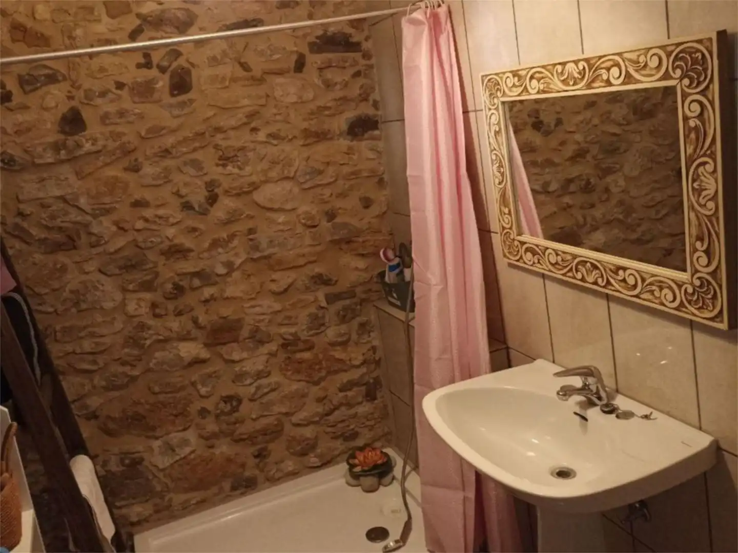 Wohnung zum Verkauf in Calle Principal, 6, Santibáñez de la Peña Badezimmer von Wohnung zum Verkauf in Santibáñez de la Peña mit Privatgarten und Möbliert