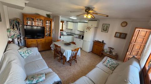 Foto 4 de Casa adosada en venda a Avenida de Holanda, 1, Los Europeos, Torrevieja