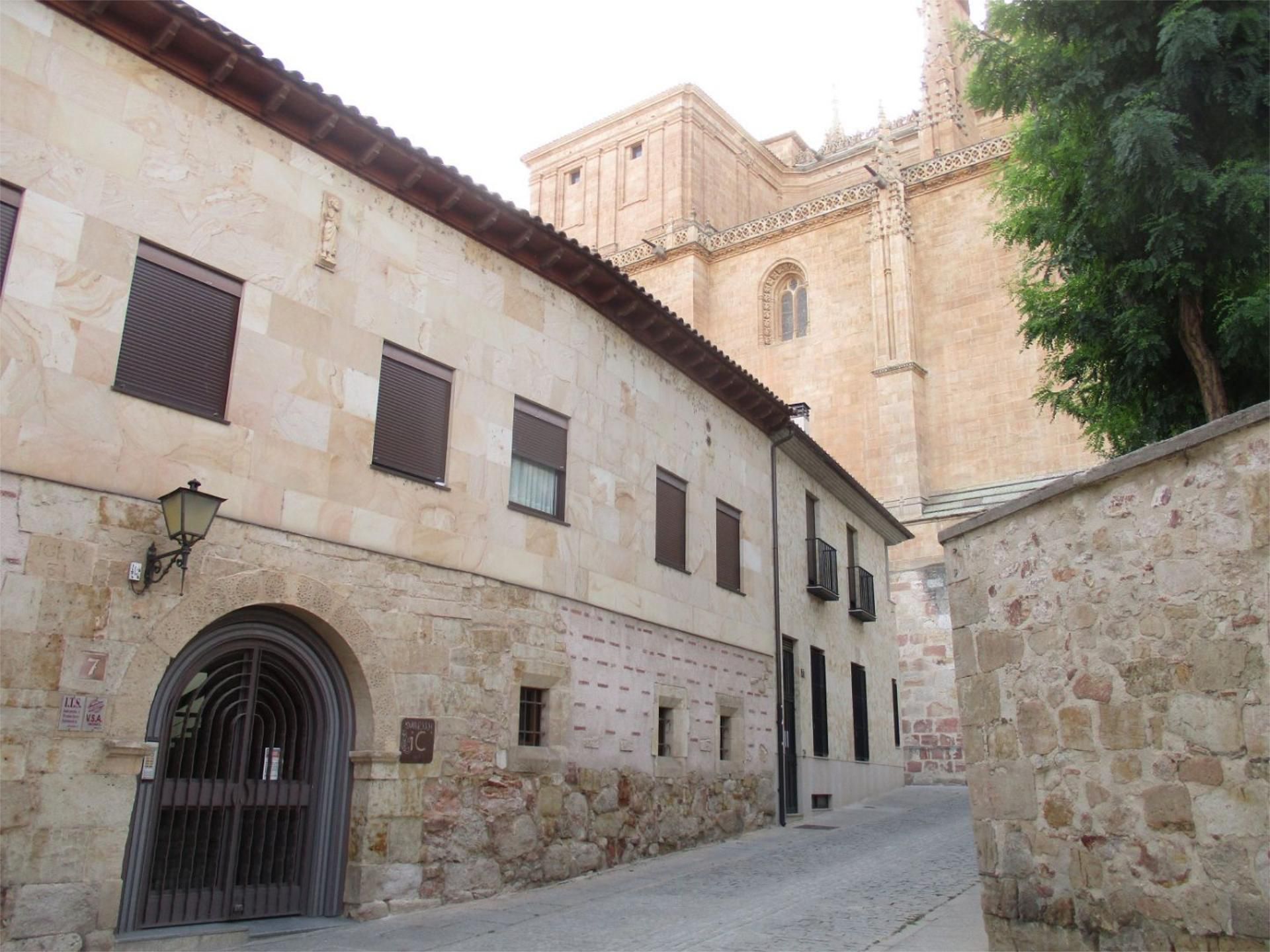 Vista exterior de Apartament de lloguer en Salamanca Capital amb Moblat