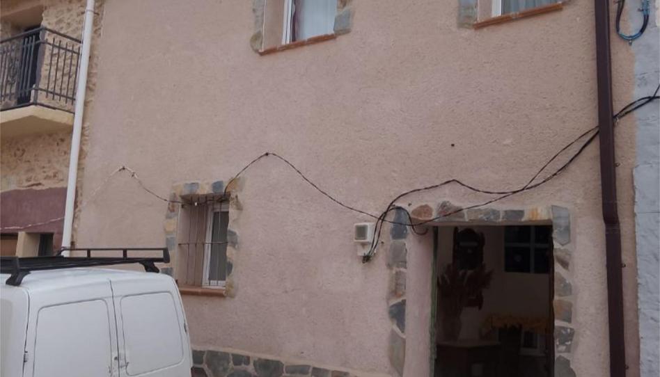 Foto 1 de Casa adosada en venda a Calle Iglesia, 15, Tordesilos, Guadalajara