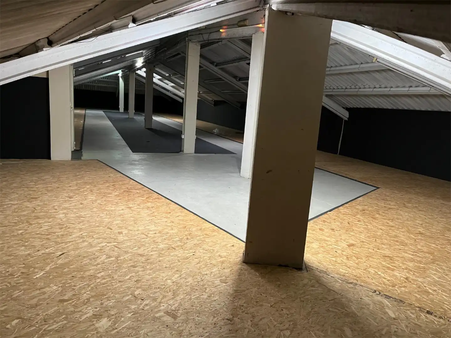 Fabrikhallen zur Miete in Vilaboa