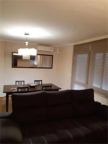 Piso en Alquiler en Bellavista