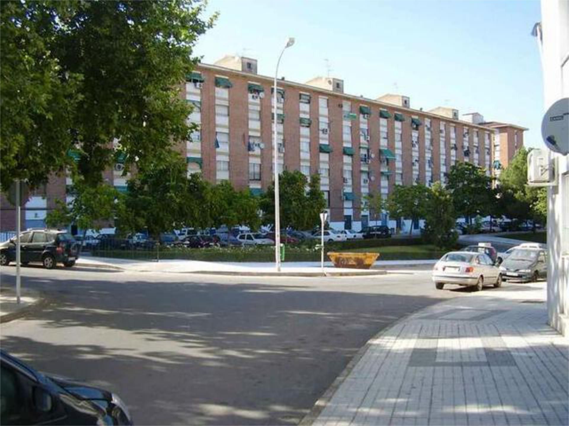 Pis en venda a Pardaleras Vista exterior de Pis en venda en Badajoz Capital
