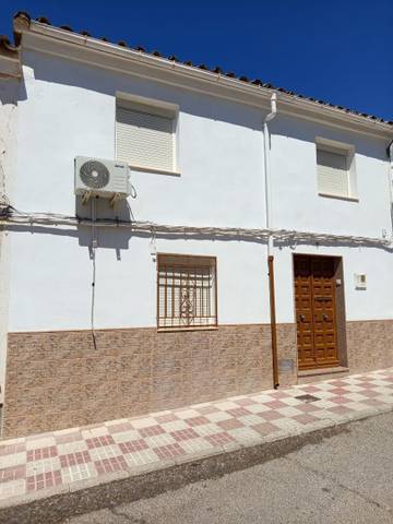 Casa adosada en Alquiler en Calle Antonio Machado, 7 en Begíjar