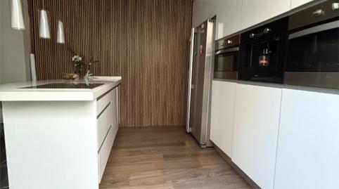 Foto 4 de Piso en venta en Avenida Carolina Coronado, 39, La Estación, Badajoz