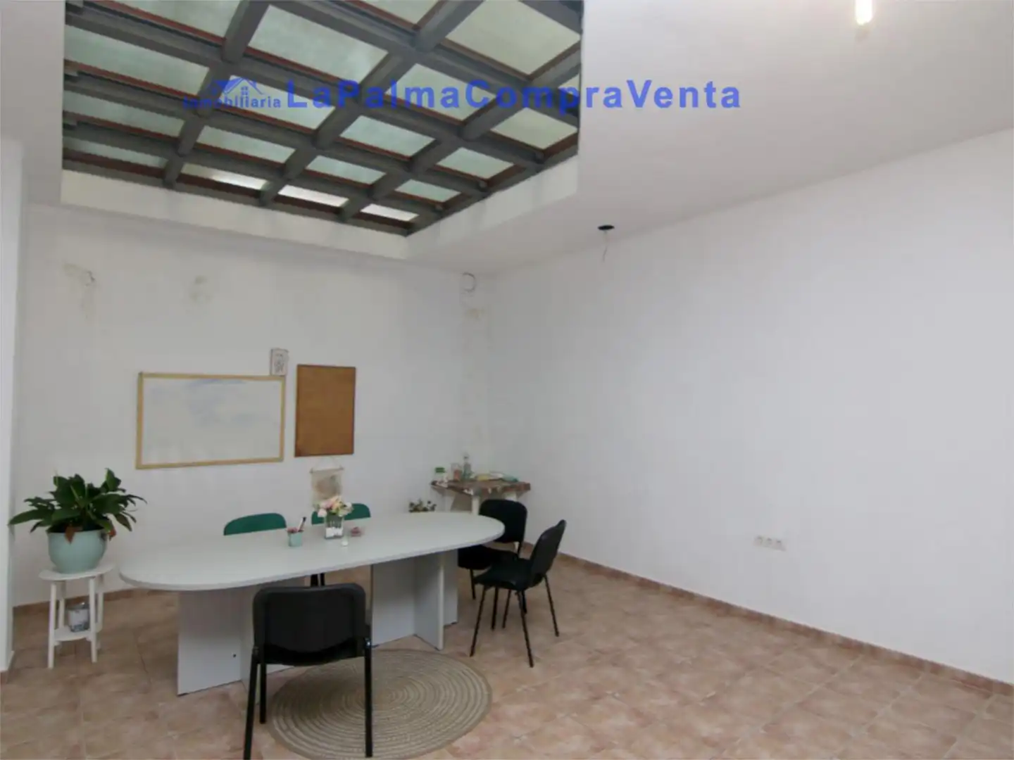 Commercial properties for sale in Calle Pedro Miguel Hernández Camacho, 58, Los Llanos de Aridane Commercial properties for sale in Los Llanos de Aridane