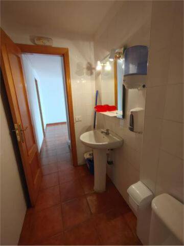 Local comercial en Alquiler en avda Isora, 25 bajo en Guía de Isora interior