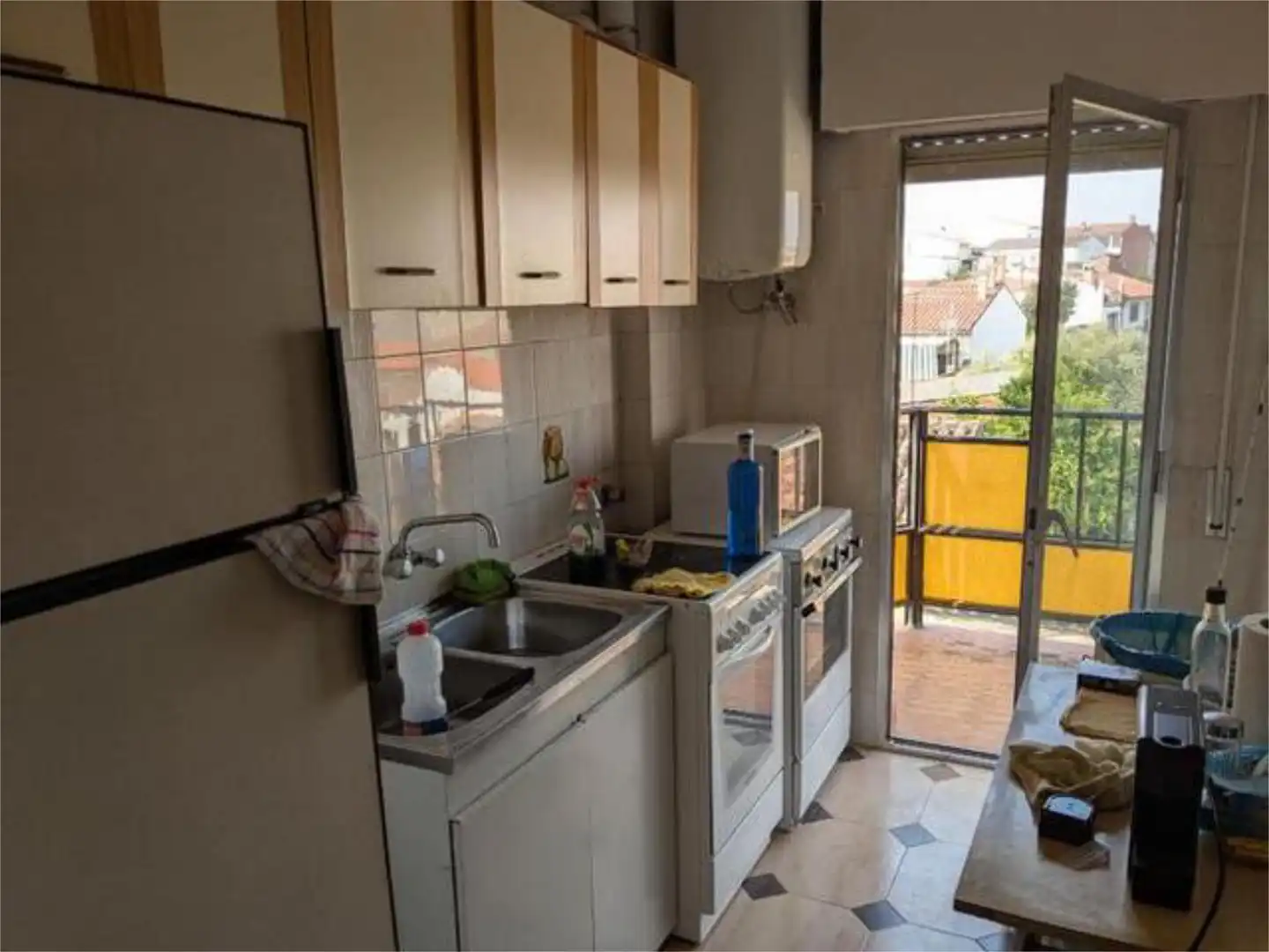 Piso en venta en Oropesa Cocina de Piso en venta en Oropesa con Terraza, Trastero y Amueblado