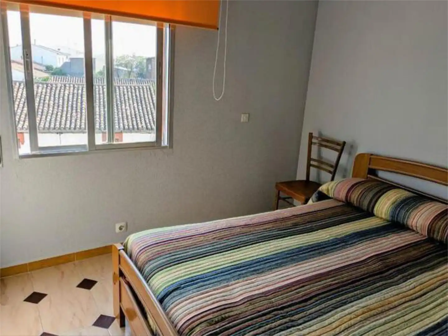 Piso en venta en Oropesa Habitación de Piso en venta en Oropesa con Terraza, Trastero y Amueblado