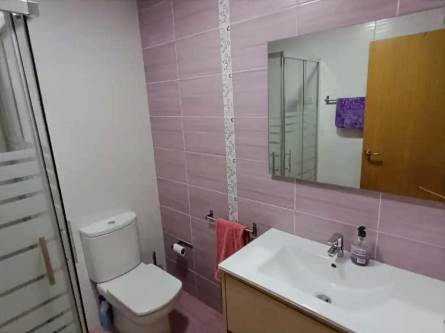Piso en venta en Carrer Cardenal Payà, Fraternidad Baño de Piso en venta en Elda con Aire acondicionado, Terraza y Trastero