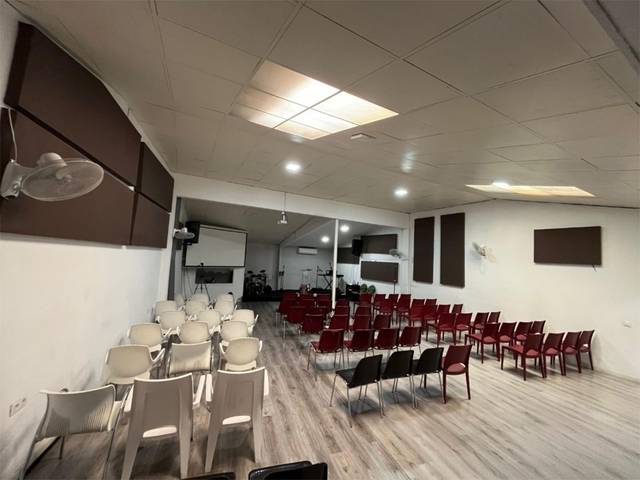 Nave industrial en Alquiler en Passeig d'Enric Sanchis, 40 en El Bon Pastor