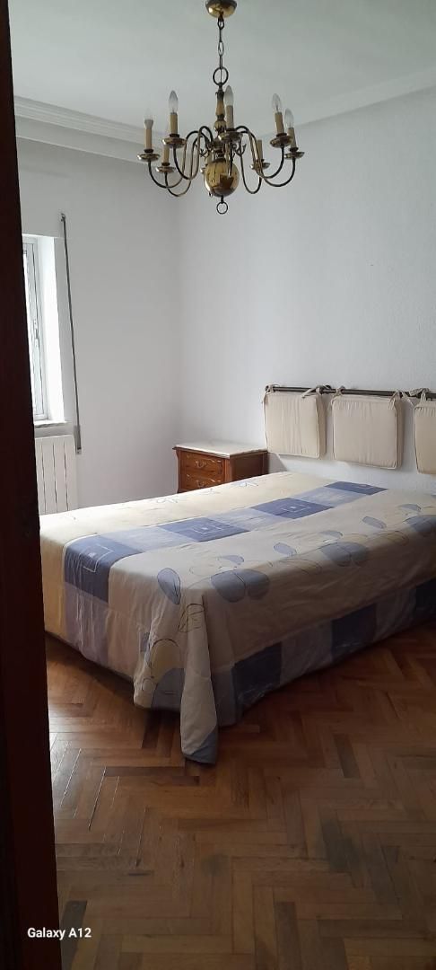 Dormitori de Pis en venda en Salamanca Capital amb Calefacció, Parquet i Moblat
