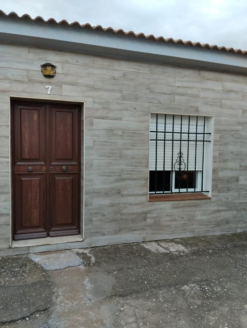 Exterior view of Single-family semi-detached to rent in  Córdoba Capital  with Air Conditioner, Storage room and Furnished