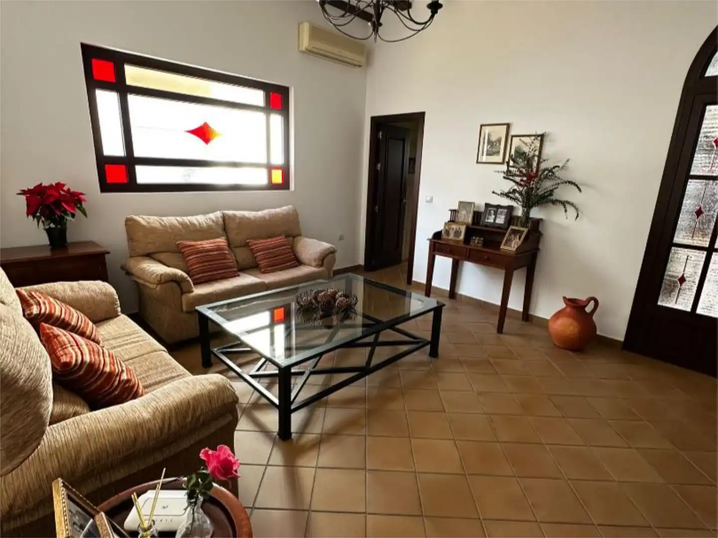 Casa o chalet en venta en Avenida Andalucia, 26, Villalba del Alcor Sala de estar de Casa o chalet en venta en Villalba del Alcor con Aire acondicionado, Calefacción y Jardín privado