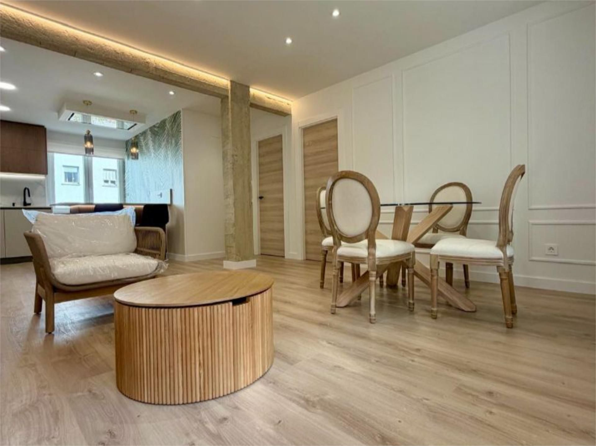 Sala d'estar de Pis en venda en Burgos Capital