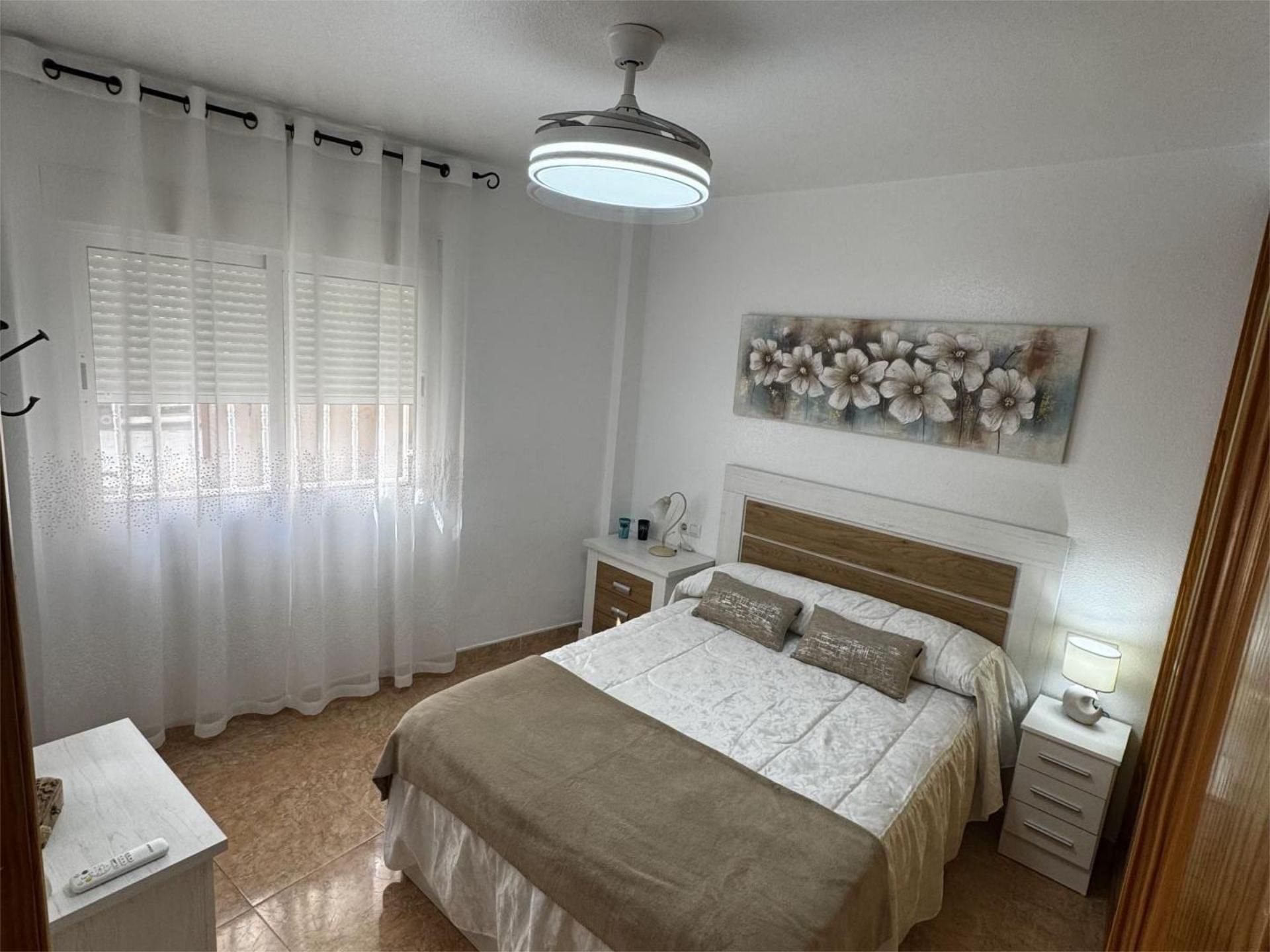 Bedroom of Flat to rent in Águilas  with Air Conditioner, Heating and Furnished